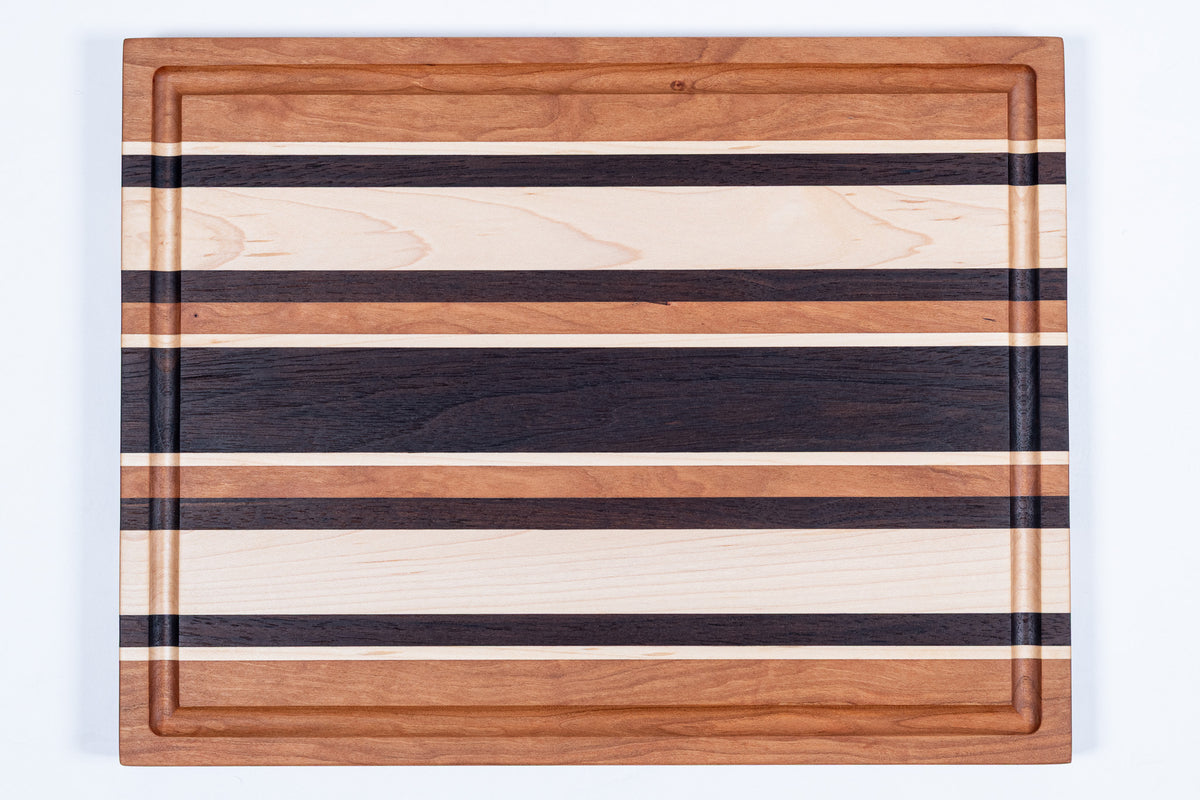 CB32 - Multi-Colored Cuttingboard with Stands