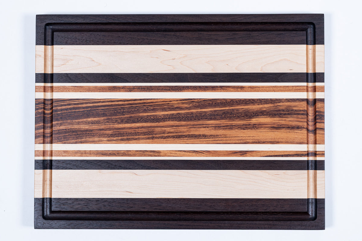 CB34 - Multi-Colored Cutting Board with Stands